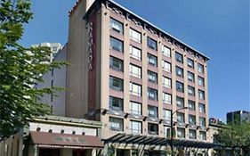 Ramada Limited Vancouver Downtown